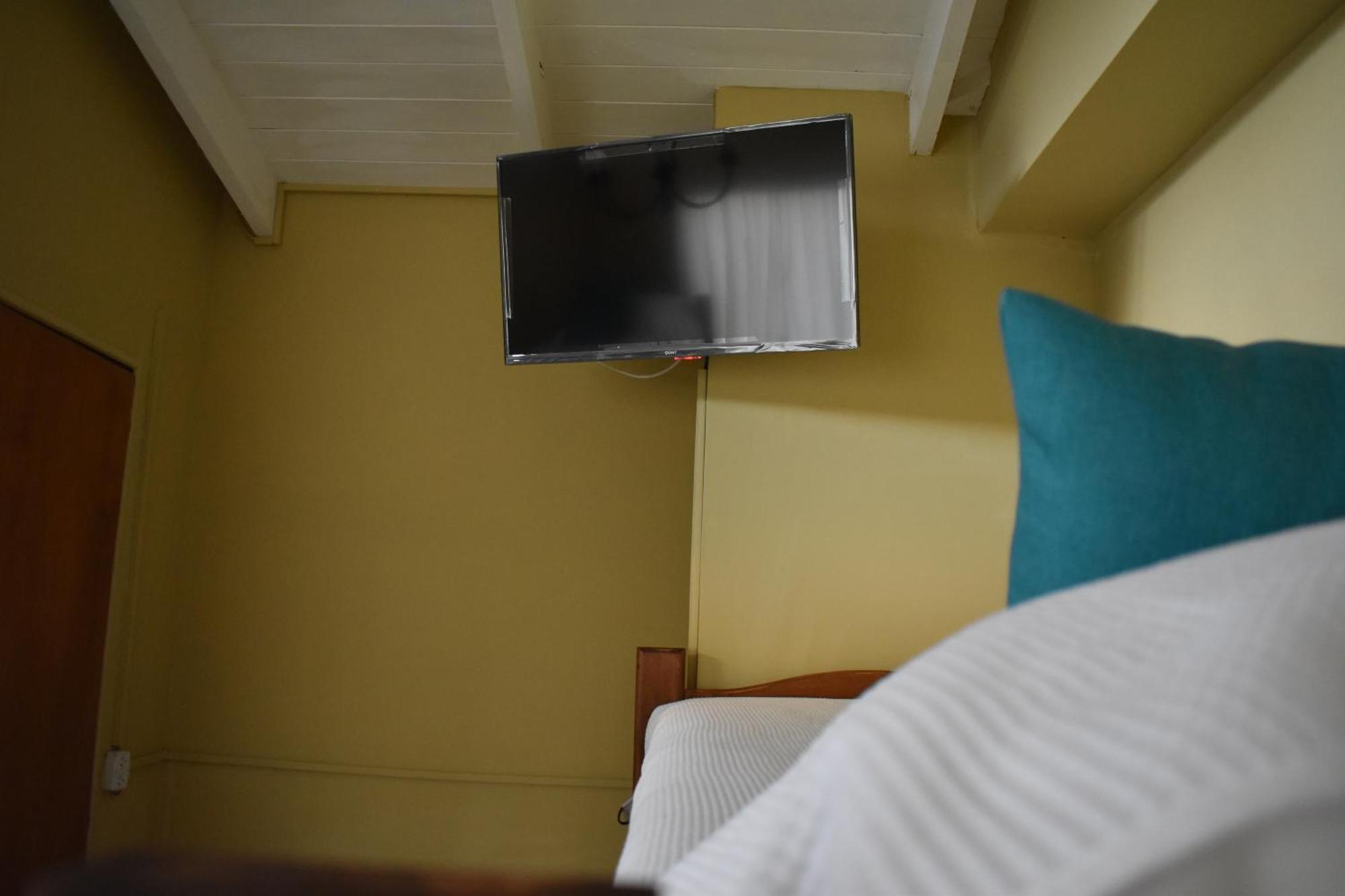 Hotel Cabanas Aparts Tierra De Glaciares El Calafate Dış mekan fotoğraf